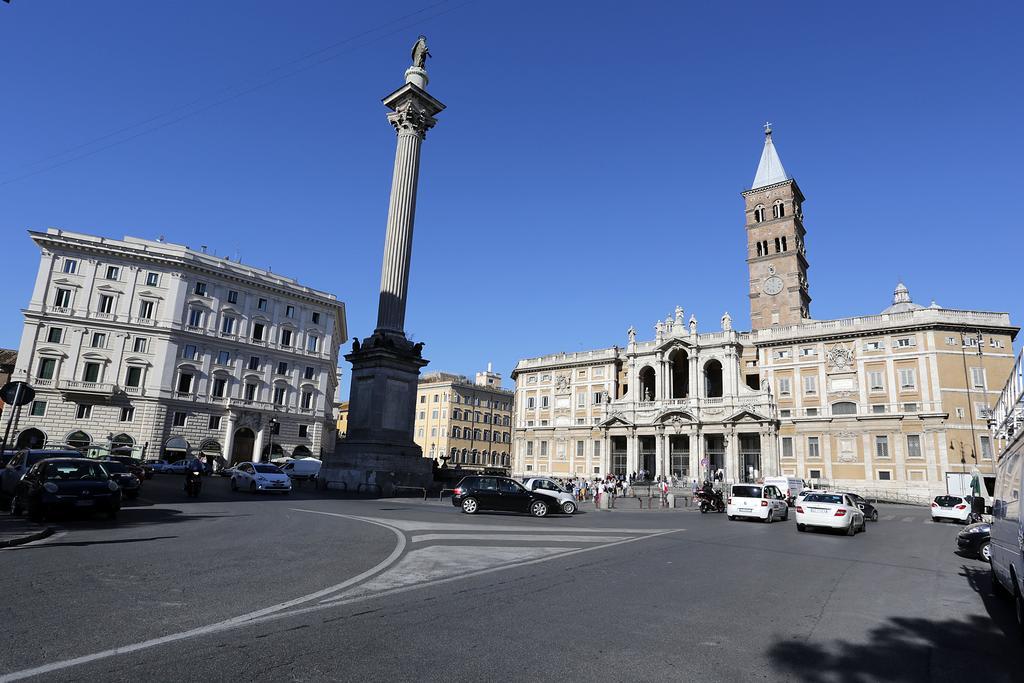 Adorasuite 2 Rome Exterior photo